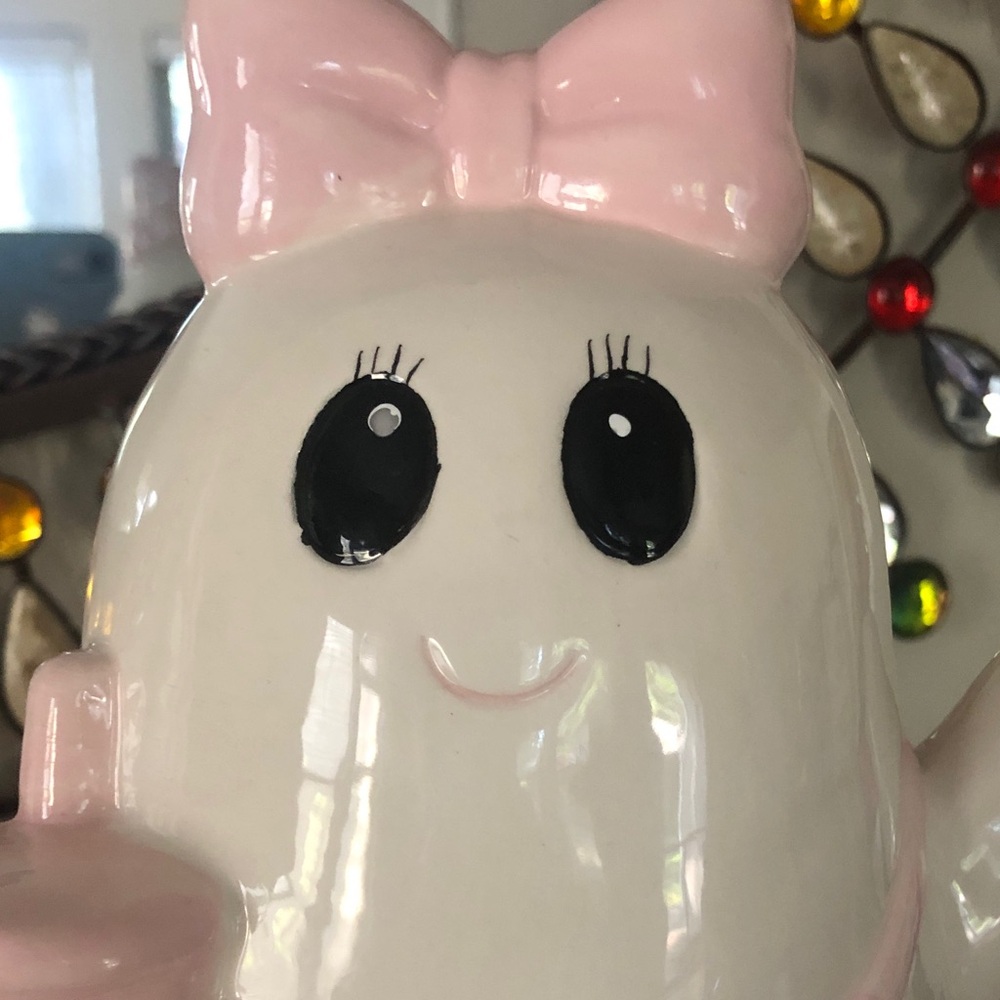 NEW Pink Bow Ghost Ceramic Halloween Figurine w/ Pink Purse & Cup - Picture 2 of 6